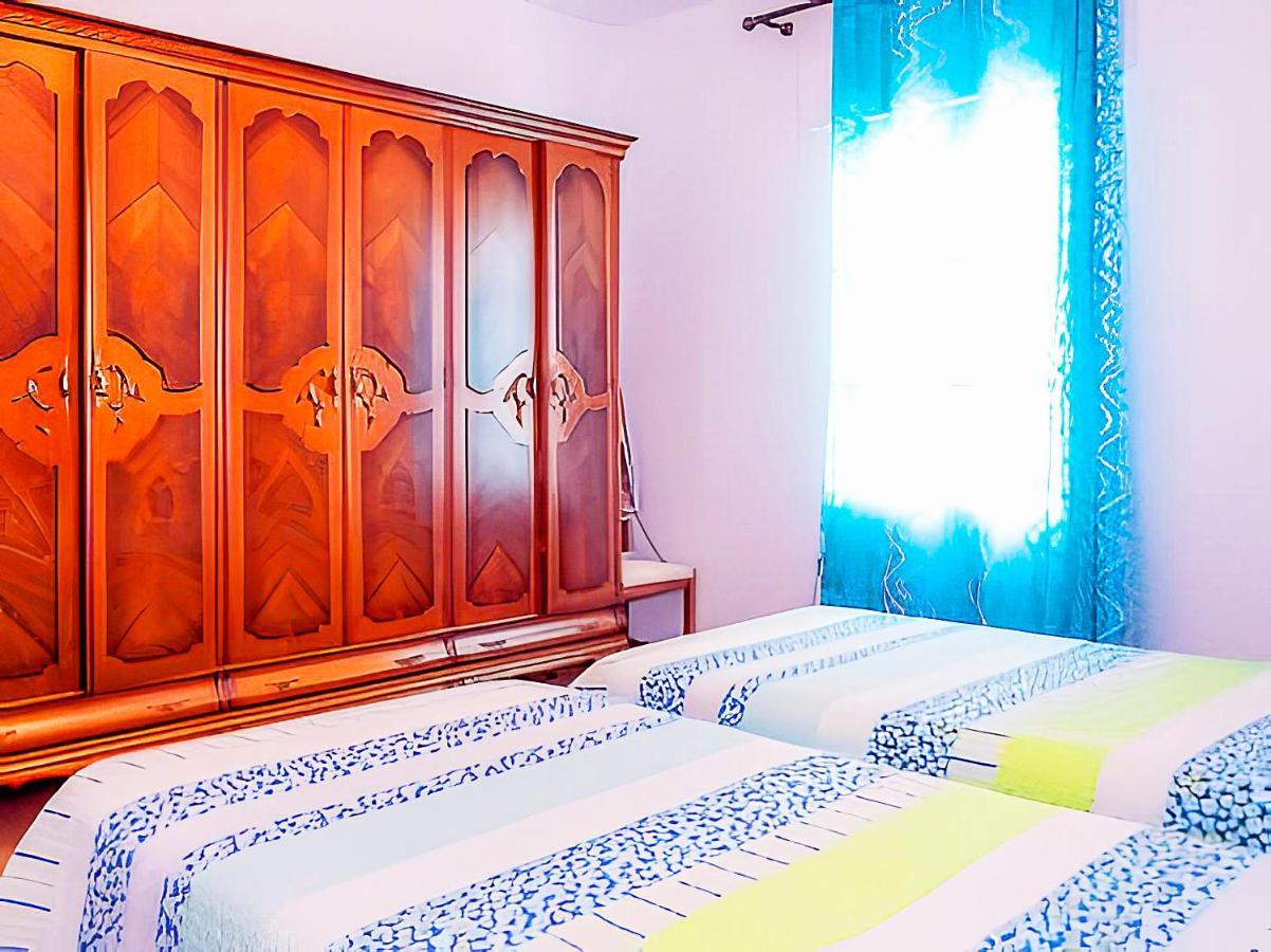 Apartamentos Garaje & Aire & Wifi & Solo Familias Y Parejas Conil De La Frontera Exterior foto
