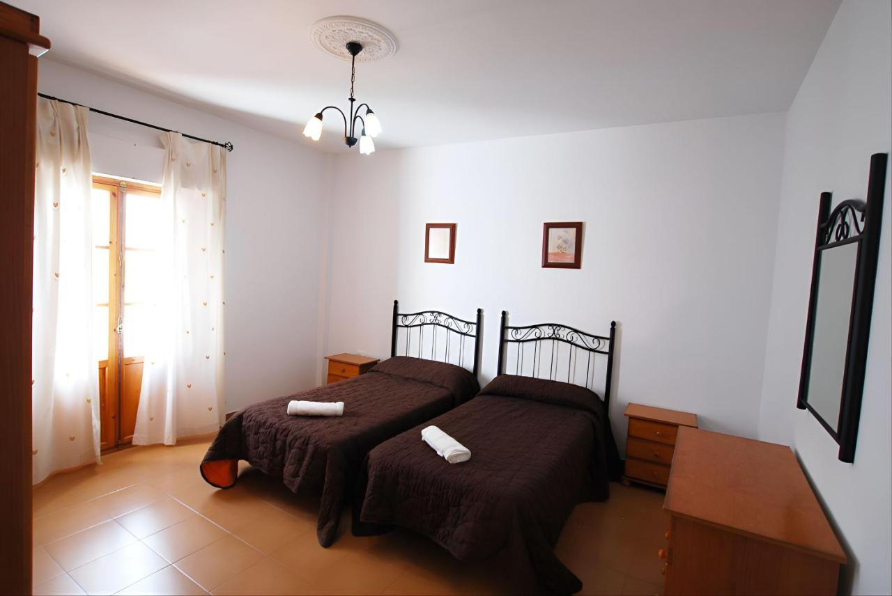 Apartamentos Garaje & Aire & Wifi & Solo Familias Y Parejas Conil De La Frontera Exterior foto