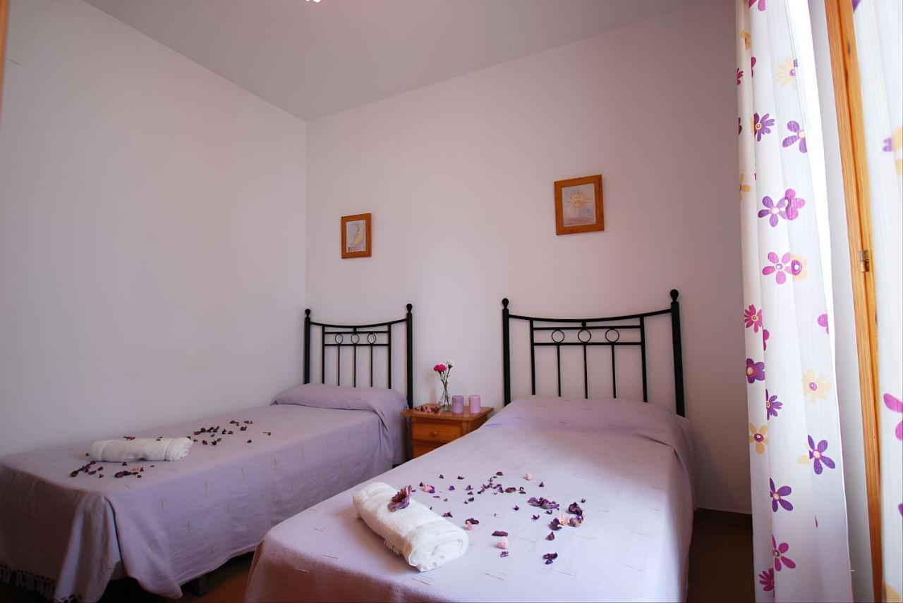 Apartamentos Garaje & Aire & Wifi & Solo Familias Y Parejas Conil De La Frontera Exterior foto
